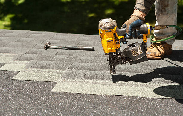 Best Best Roofing Contractors  in Country Squire Lakes, IN